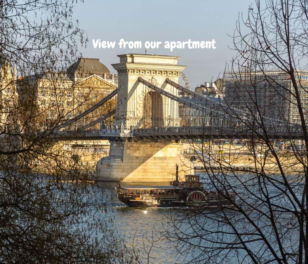 Danube Waterfront View At Chain Bridge Budapest Exterior photo